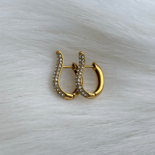 Éclater Gold Clicker Hoop Earrings