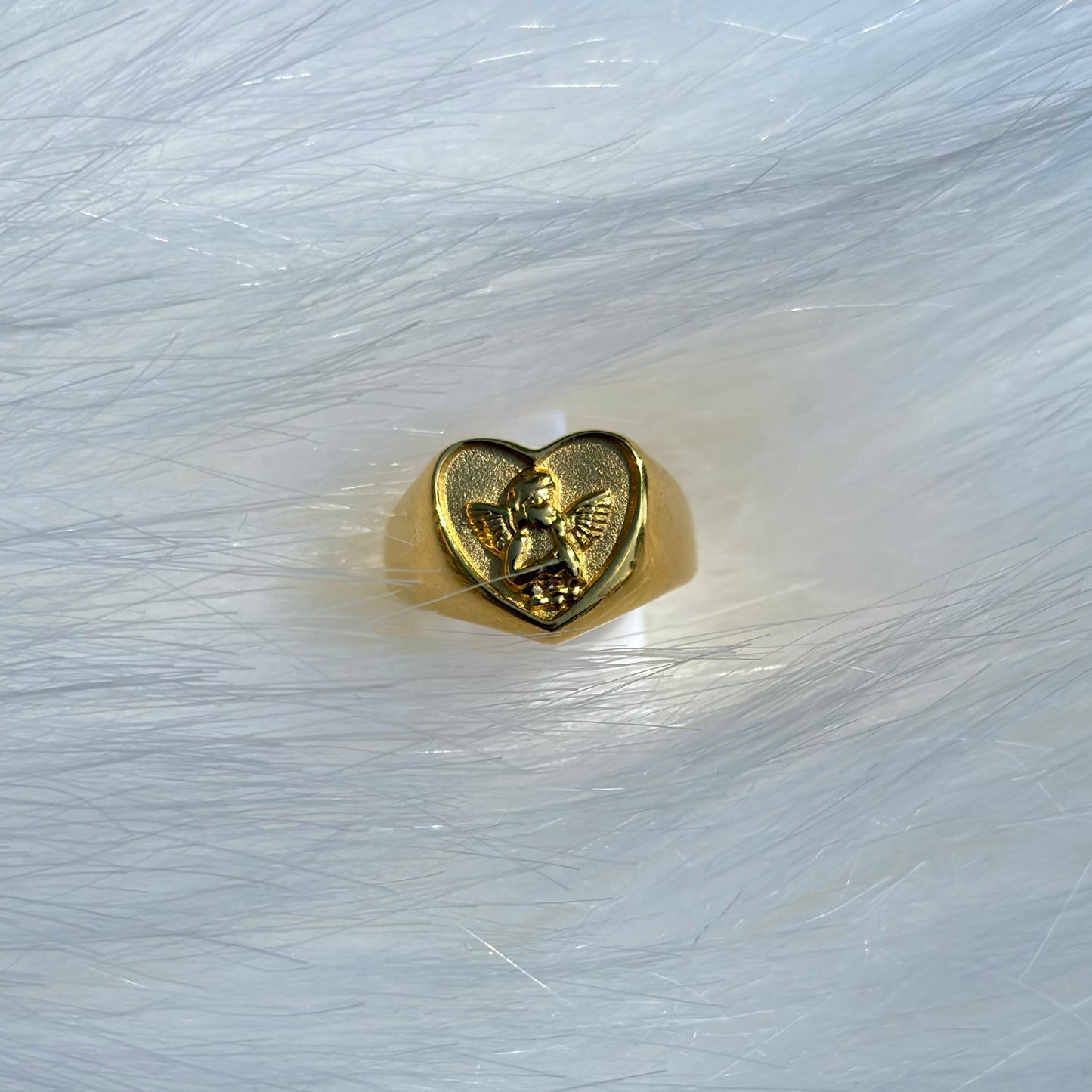 Angélique Heart Gold Ring