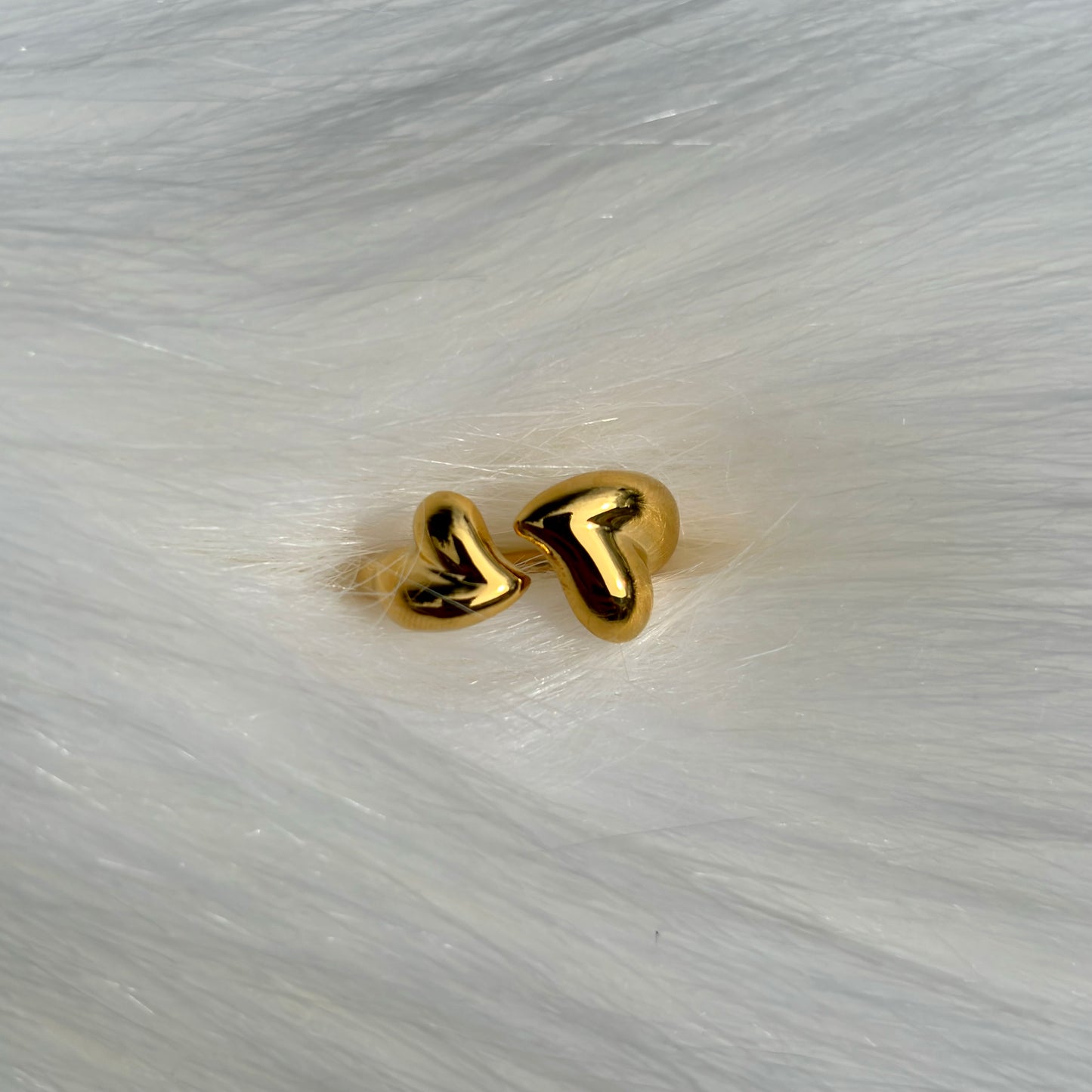 Des Tourtereaux Adjustable Gold Ring