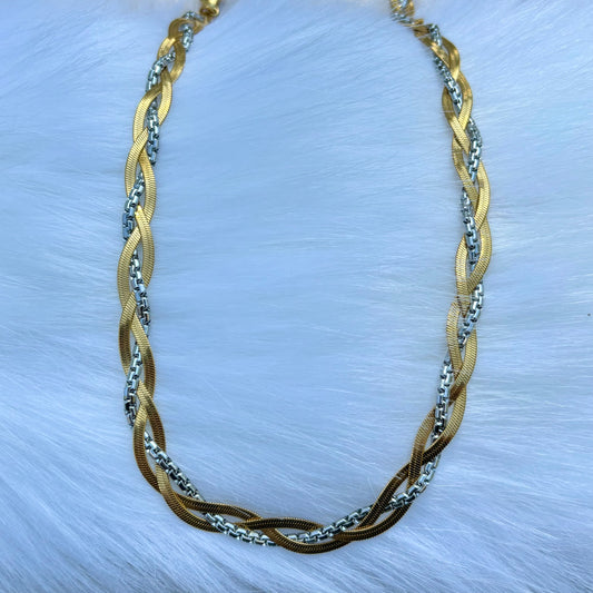 Tresser Twist Necklace