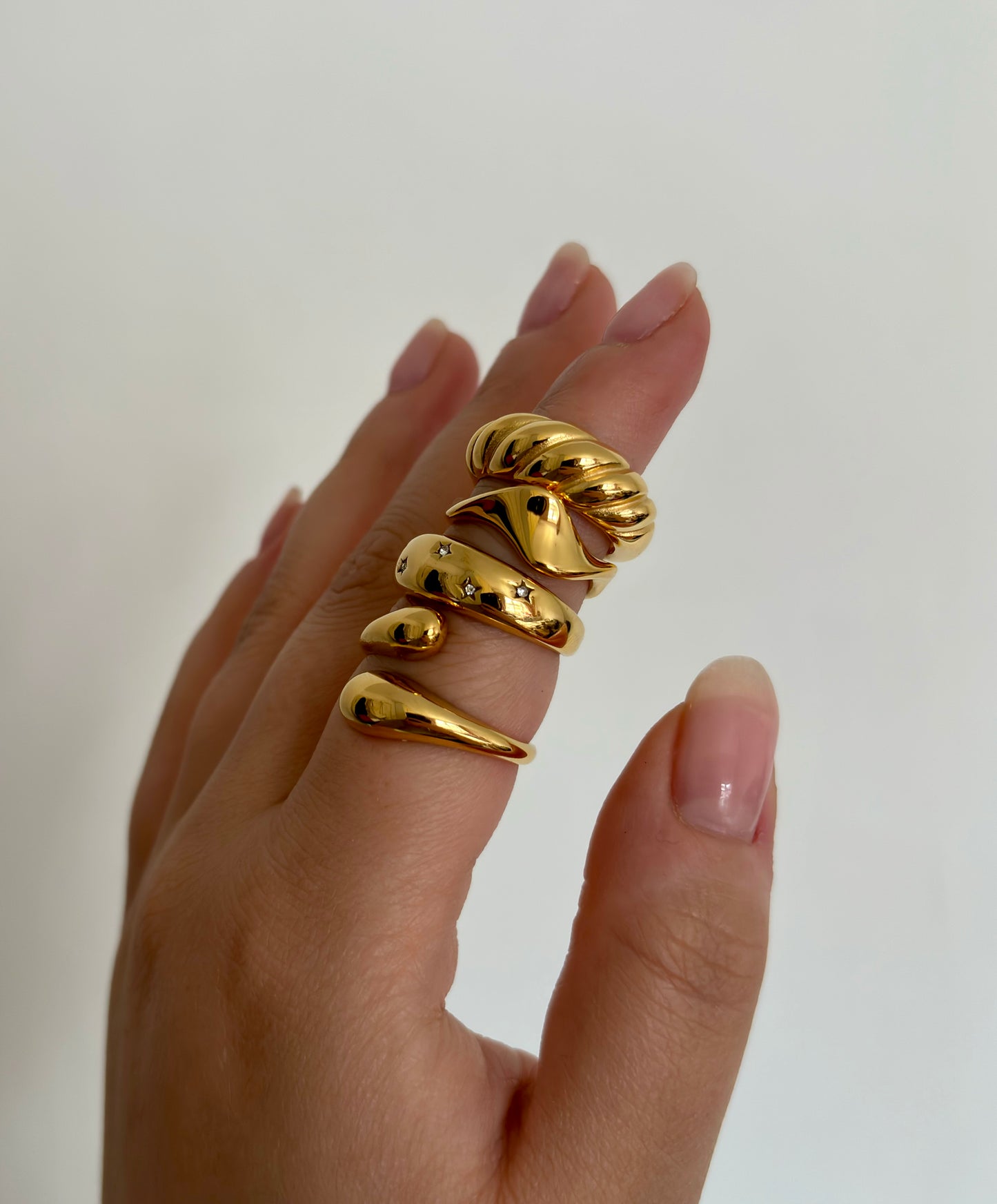 Astre Dome Ring