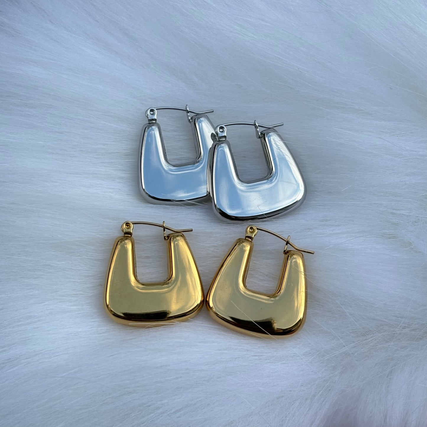 Bisous Chunky Hoop Earrings